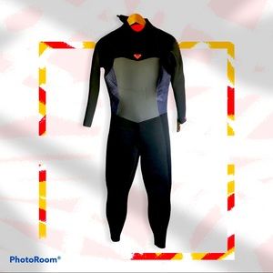 ✨🌊💕 NWT ROXY Wetsuit 🧜🏼‍♀️🌊✨